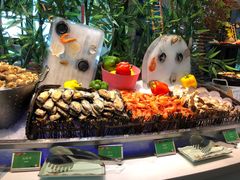 -亚洲国际大酒店·云顶阁旋转自助餐厅