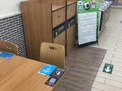 -全家便利店(莲花池东路店)