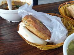 宫廷香酥牛肉饼-段生记肉丸糊辣汤(西铁大明宫住宅小区店)