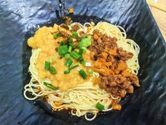 -李与白包子铺(桐梓林店)