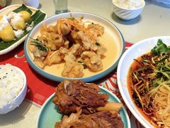 -吴记酱骨炖菜馆(西大直街店)