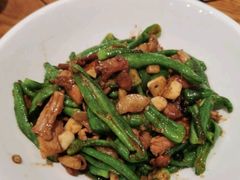 -黄泥岗·地道湖北菜(奥特莱斯店)