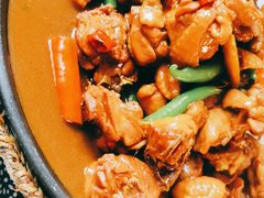 -八两八金·莱芜特色炒鸡(市南漳浦路店)