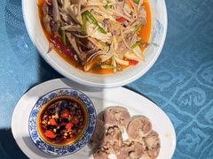 -乡村馕坑肉·烧烤·新疆菜·本地人更爱吃(阿勒泰首店)