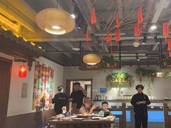 -山城鼎重庆老火锅(西安钟楼店)