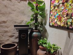 -70后饭吧(府河街店)