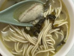 -明呈黄鱼面馆(斜土路店)