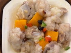 -万山楼海鲜酒家·二十三年老字号
