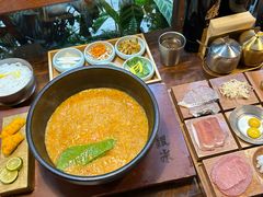 -银米·云南传统过桥米线(双廊黑金冠店)