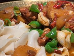 新疆大盘鸡-楼兰新疆主题餐厅(悠方店)