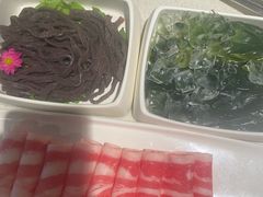 -海底捞火锅鲜切牛肉主题店(长寿路店)