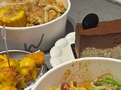 -W COLLECTIVE  DESSERT SHOP