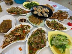 -覃记海鲜美食餐厅