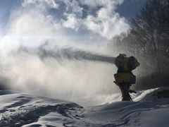 -中旅松花湖滑雪场