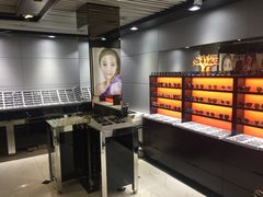 -潘多拉眼镜·蔡司依视路明月(潘家园店)