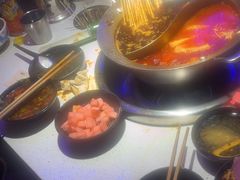 -钢管厂五区小郡肝串串香(滨江店)