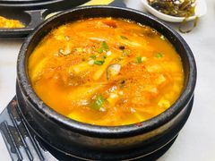 海鲜豆腐汤-韩宫宴烤肉·黑毛和牛·料理(合肥滨湖银泰城店)