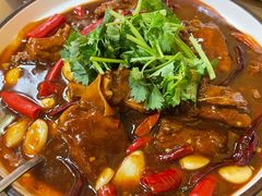 香辣霸王排骨-何氏排骨(左家塘店)