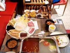 -鸡遇虾煲干锅火锅(小寨金莎店)