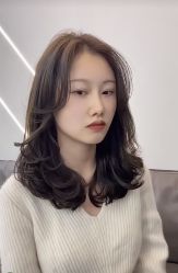 -苑苑发型设计
