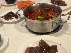 小火锅-吉布鲁牛排海鲜自助(成都大悦城店)