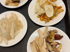 -天宜隆蘑菇宴火锅(石景山旗舰店)