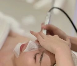 -初瞳专营美睫美甲