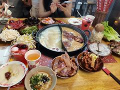 -赵美丽·重庆社区火锅·直营店(火车东站·中豪国际店)