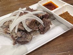 -清真·玛丽亚新疆菜主题餐厅(浙江中路店)