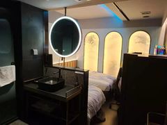 -粤塔H轻奢电竞酒店(海珠广州塔中山大学店)