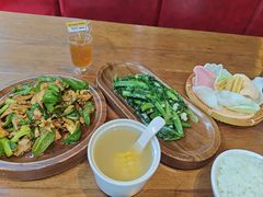 -隔壁老王·家常云南菜(皇冠店)