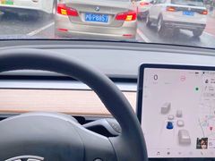 -富君租车(外滩店)