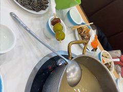 -朴小妹人参鸡汤火锅(长白山万达店)