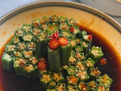 -八府香鸭·啫啫煲(华山路店)