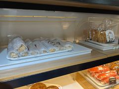 -韩国利尔面包(桂林路店)