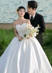 -青禾蒙娜丽莎婚纱摄影(武汉总店)