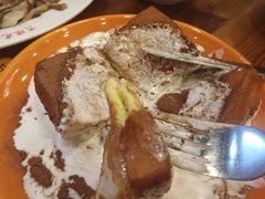 招牌漏奶华-澳门陈光记烧味饭店(南京德基广场店)