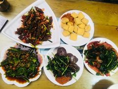 -88号小吃店·经典云南菜·地道纳西美食
