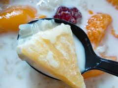 水果八宝饭-严氏皓杰水牛奶(温岭店)