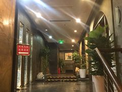 -功德林(南京西路店)