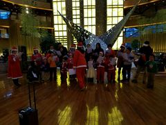 -上海滴水湖皇冠假日酒店