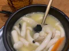 石锅小煮鲜杂菌-敏珠拉姆藏餐·南京厨房(富春江东街店)