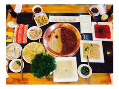 -老码头火锅(骡马市店)