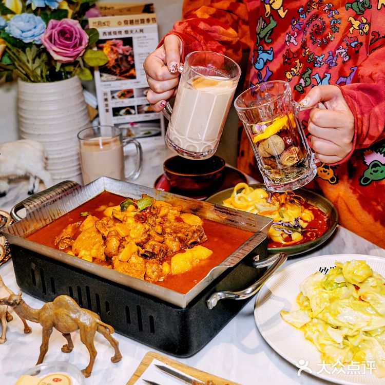 🌟 香辣过瘾，魔都必吃大盘鸡来啦‼️