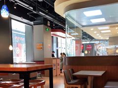 -The Habit Burger Grill 哈比特汉堡(复兴soho店)