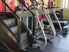 -英特健身俱乐部