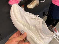 -NIKE品牌体验店(金源新燕莎店)