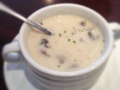 奶油蘑菇汤-必胜客(新辰里酒仙桥店)
