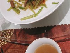 -鲁菜根·泰安菜(万达店)