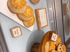 -SKROLL卡特司库·蛋糕定制·生吐司·司康(古北程家桥店)